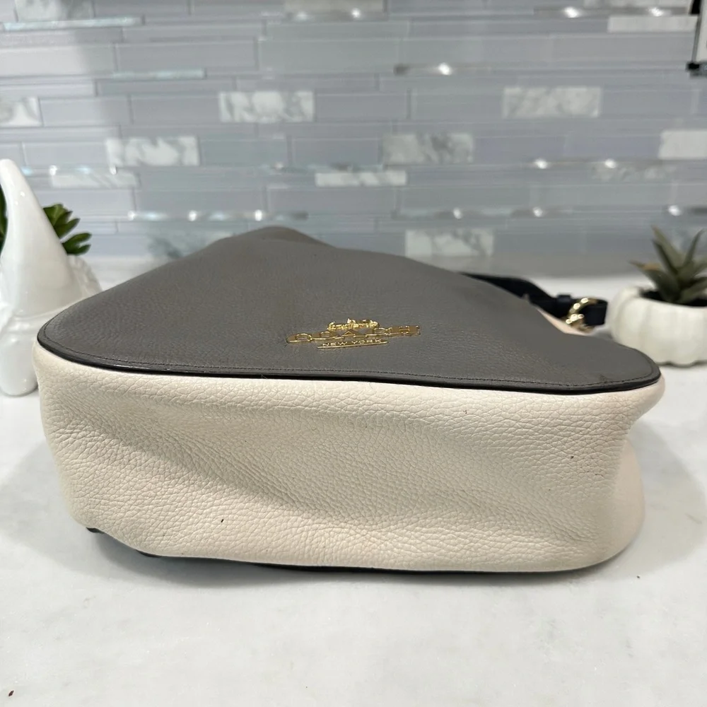 💋Coach F76697 Jes Colorblock Hobo Heather Gray/Black Pebbled Leather Bag - Picture 6 of 12